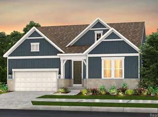 20512 Banbury Ct, Macomb, MI