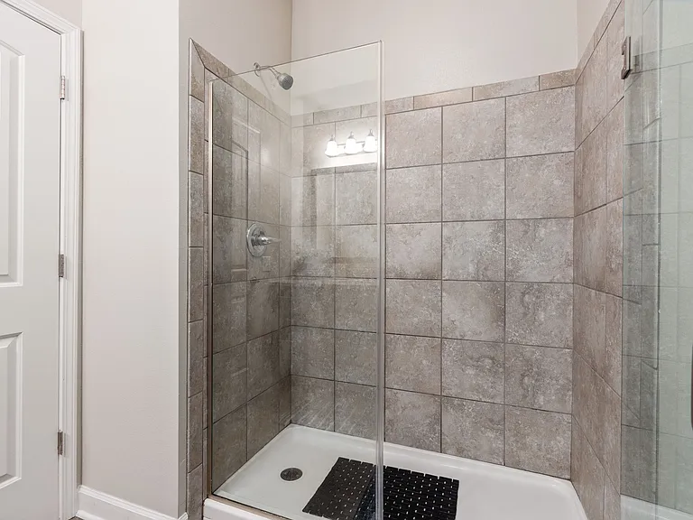 Lakeshore Ridge — Photo 12