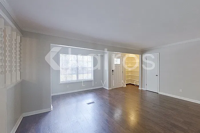 3 bed, 2.0 bath, 1904 sqft, $1,899 — Photo 4