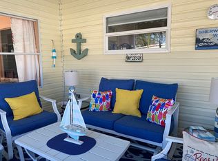 6169 Utopia Dr, Zephyrhills, FL 33540