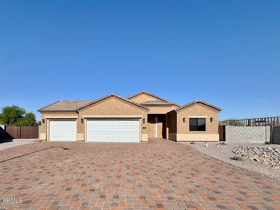 1st image of 1561 N HIMOSA Drive
