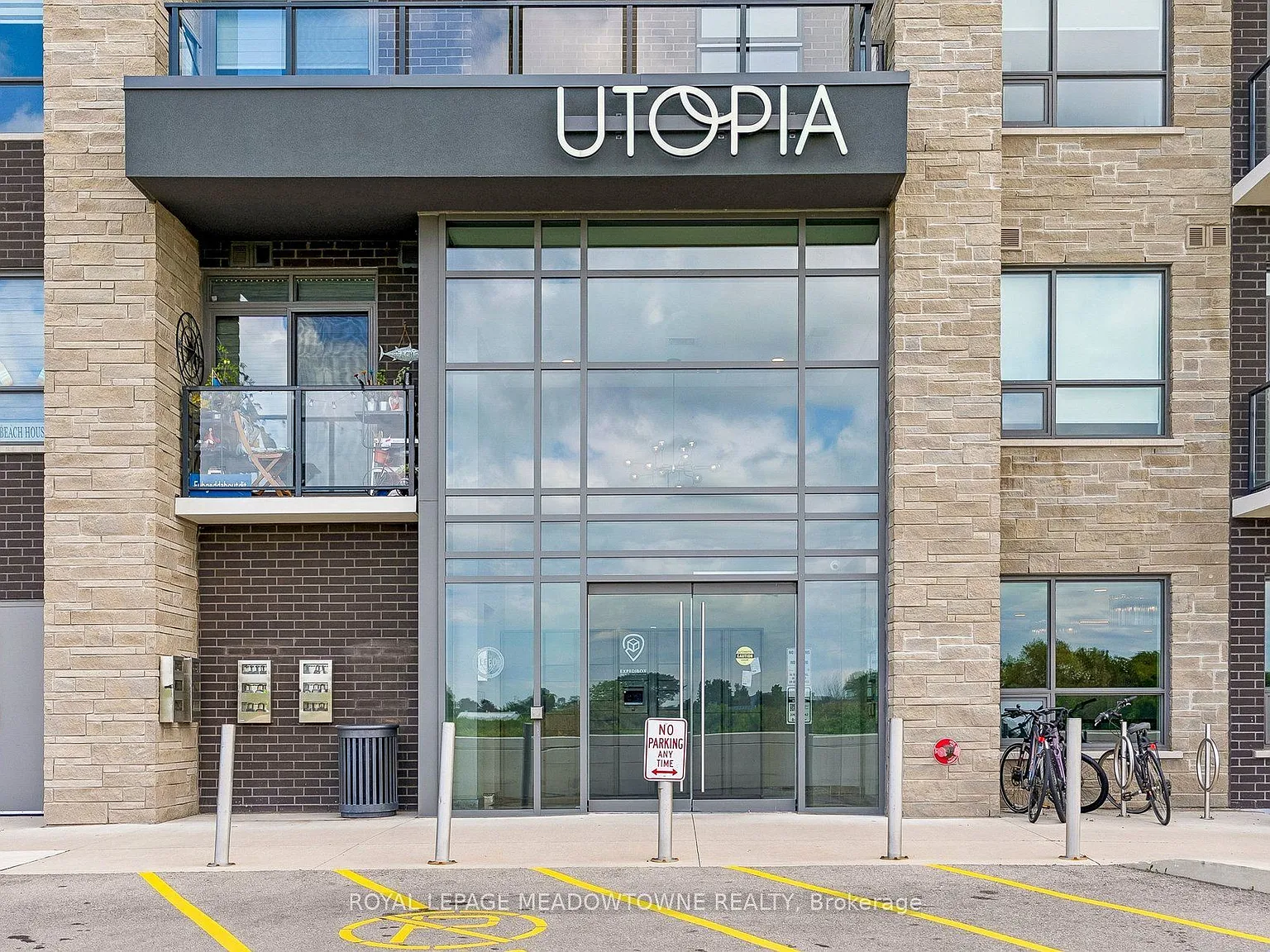 Utopia, Niagara North Standard — Photo 2