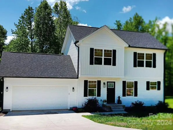 1707 Greenbrooke Rd, Hudson, NC 28638