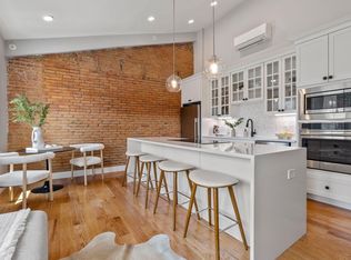 472 E 4th St #PENTHOUSE, Boston, MA 02127