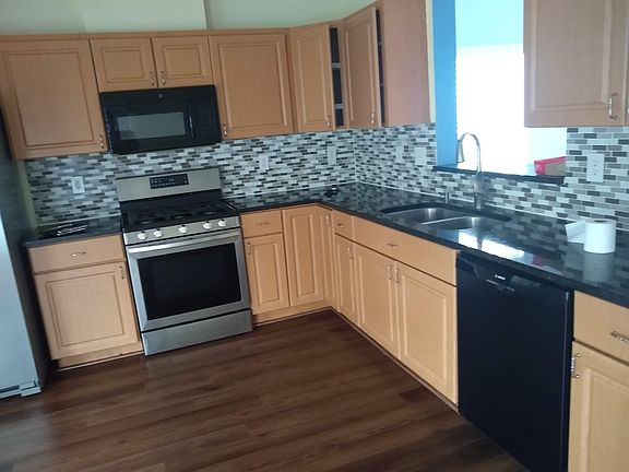 2nd image of 24854 Siena Dr