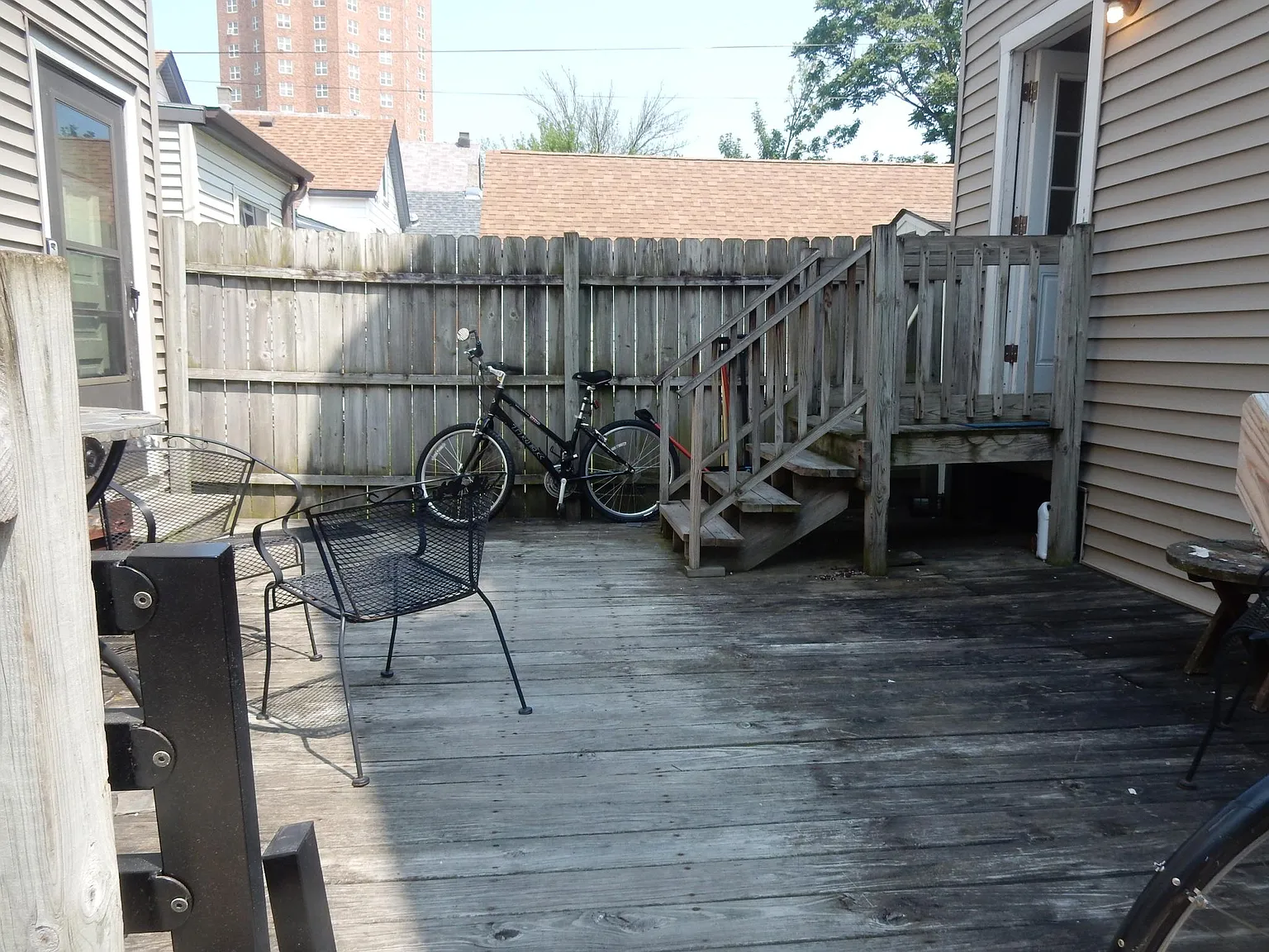 2 bed, 850 sqft, $1,195 — Photo 2