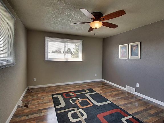 4th image of 5414 N 60th St