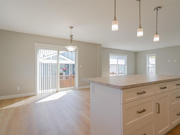 3rd image of 5700 Pierce Rd #204