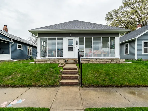 71 S 9th Ave, Beech Grove, IN 46107