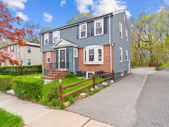 92 Gladeside Ave #1