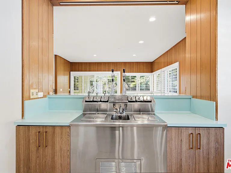 8900 Alto Cedro Dr — Photo 18