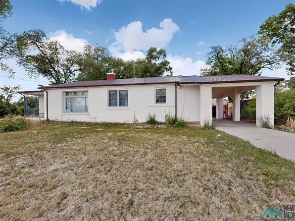 1617 7th St, Las Vegas, NM 87701