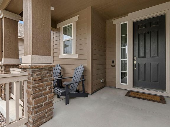 4th image of 2933 Crusader St