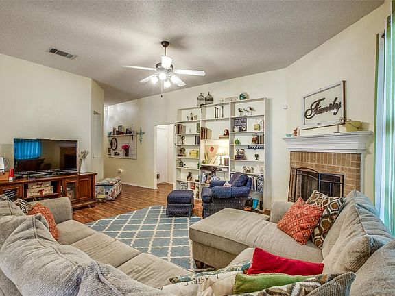 5th image of 1806 Buddy Davis Ln
