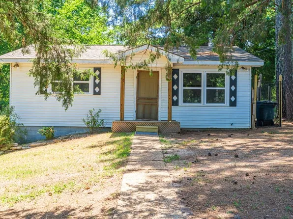 818 Blair St, Florence, AL 35630