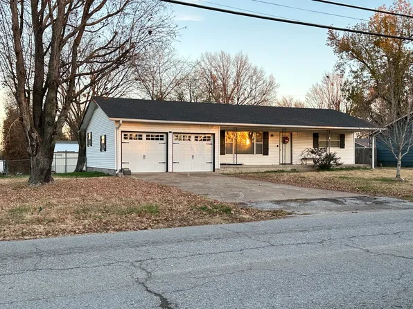 117 N Cherokee St, Grove, OK 74344