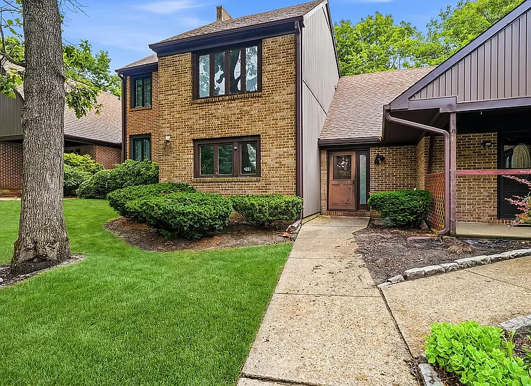 307 Cutty Ct — Photo 34