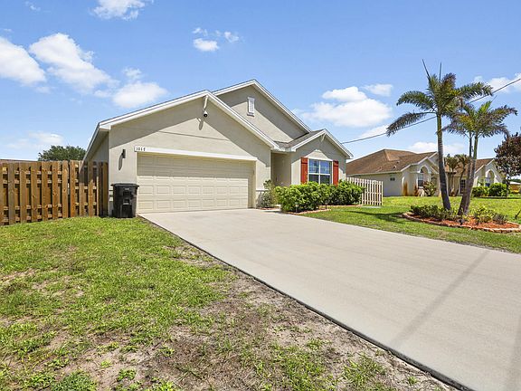2nd image of 1017 SW Kant Avenue