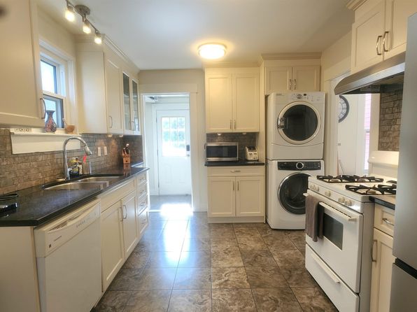 3 bedroom rental in Vancouver — photo 5