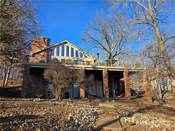 553 Imperial Point Dr, Lake Ozark, MO 65049
