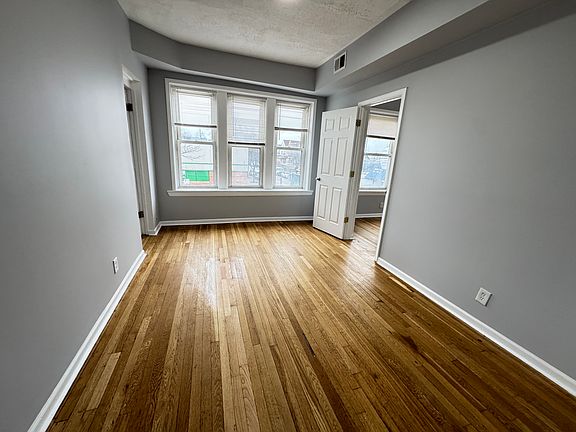 2nd image of 4224 W Armitage Ave APT 2