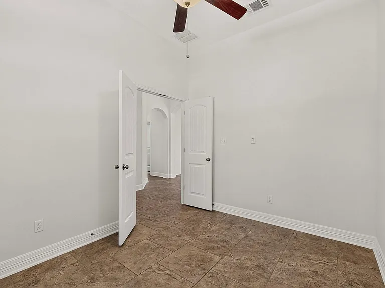 105 Martino Trl — Photo 25