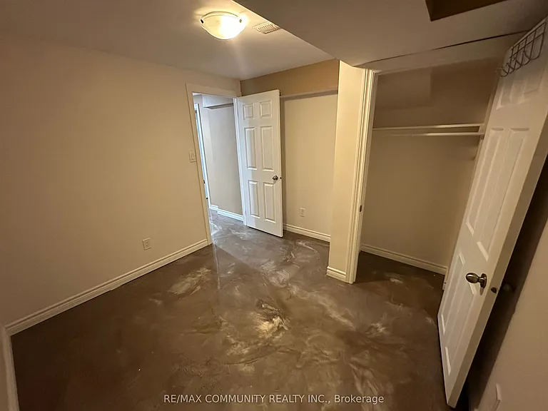 260 Inspire Blvd #BASEMENT — Photo 15