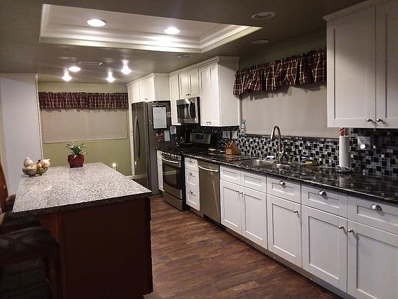 3rd image of 663 Le Harve Ave