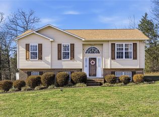 4024 Village Trace Dr, Tobaccoville, NC 27050