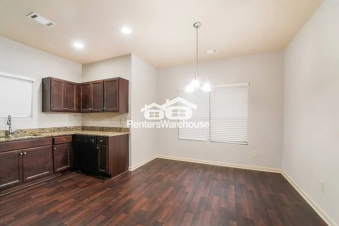 151 Woodland Way — Photo 5