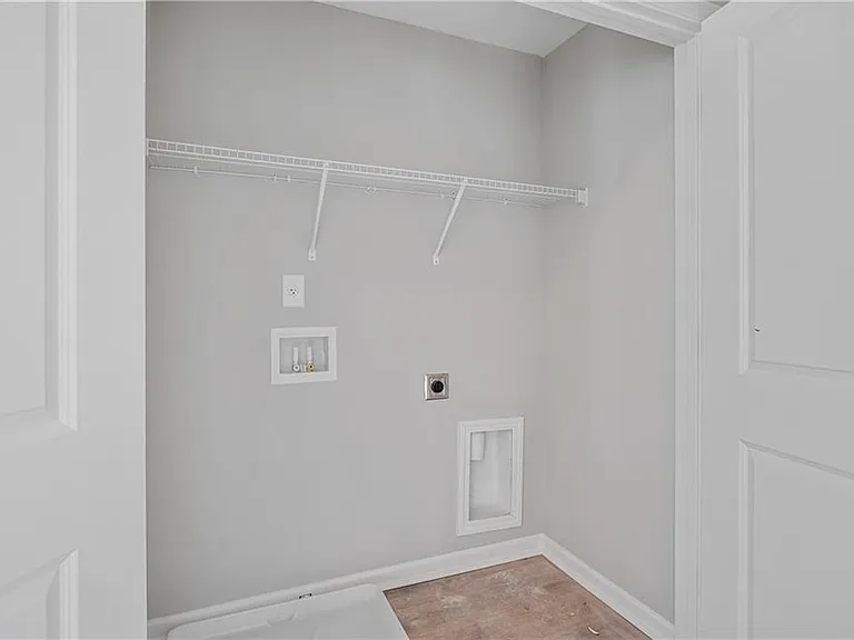 2832 Laurel Ridge Cir — Photo 27