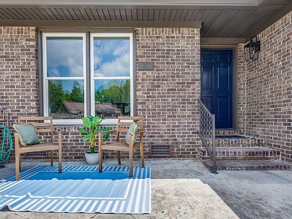 3rd image of 313 Pine Cone Ct