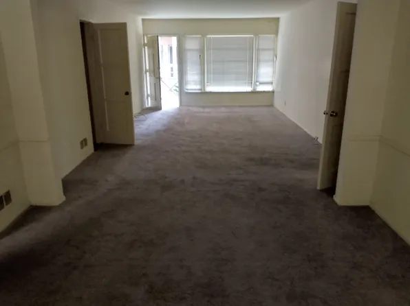 671 Landfair Ave, Los Angeles, CA