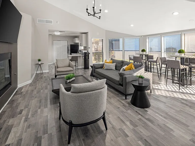 Jade Ridge Apartments — Photo 15