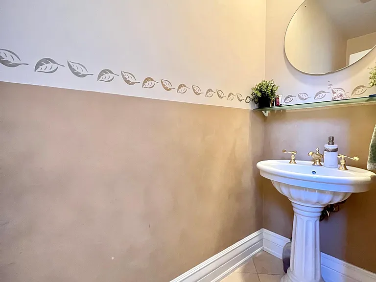 256 W Haviland Ln — Photo 21