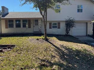 101 Hazel Dr, River Ridge, LA 70123