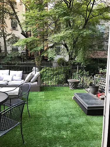 126 E 30th St #2D Photo 1