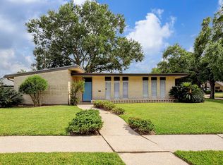 8102 Wilmerdean St, Houston, TX 77061