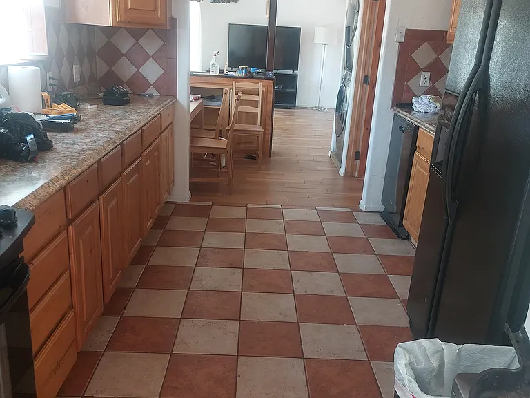 2340 Orchard Ave — Photo 3