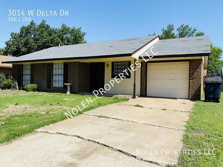 3014 W Delta Dr — Photo 1
