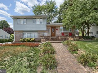 712 Edison Rd, Dauphin, PA 17018