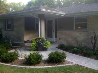 235 E Point View Dr, Racine, WI 53402