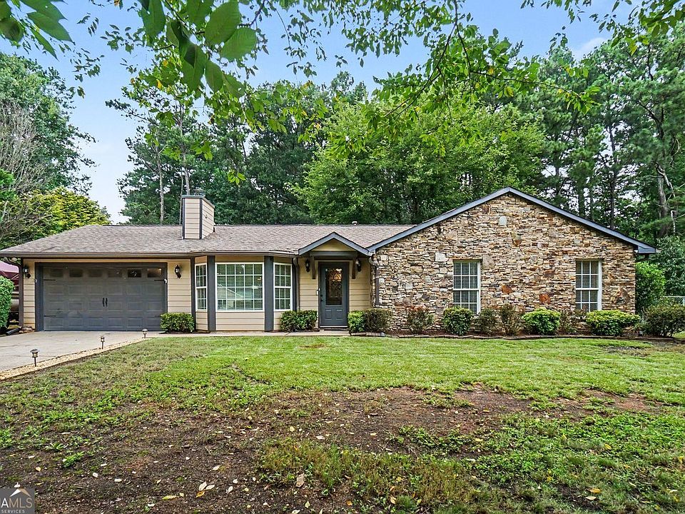 1st image of 2713 Post Oak Dr