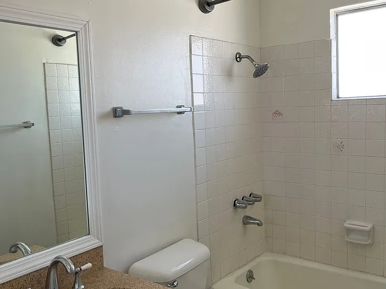 4055 Iowa St #5 — Photo 23