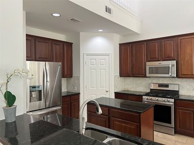 6621 Autumn Trl, The Colony, TX, 75056