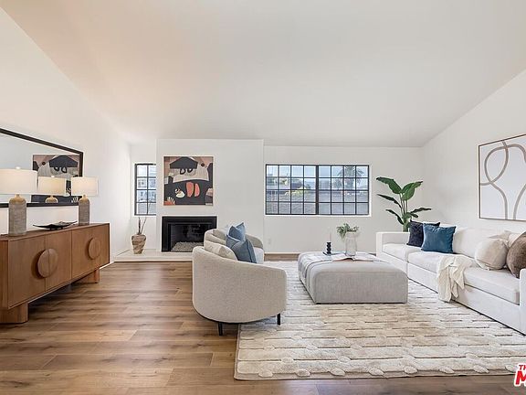 5th image of 1532 9th St Unit 8