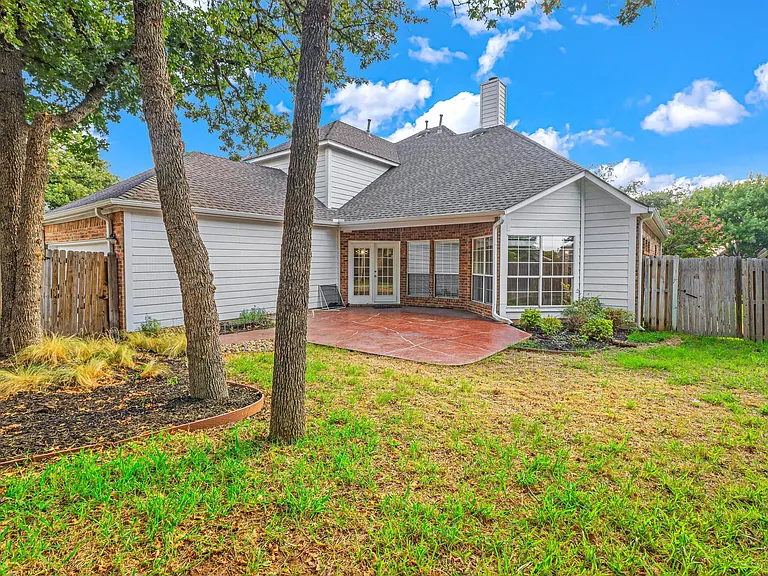 1527 Lakeview Dr — Photo 19