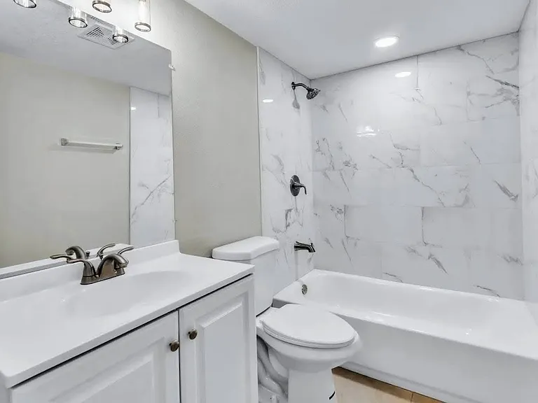 8640 Tahoe Ct #16 — Photo 7