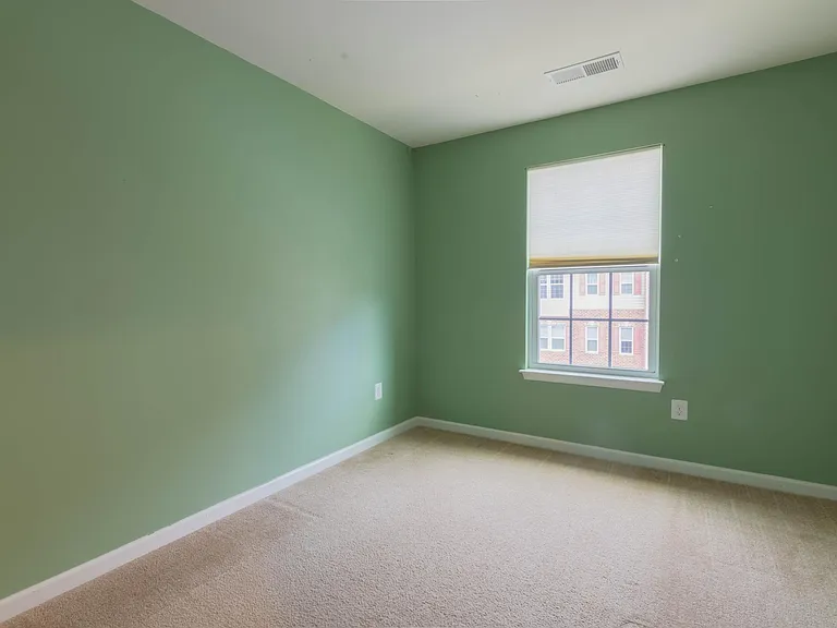 6407 Walcott Ln — Photo 11