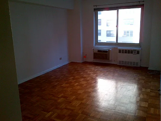 Rented by Town Residential | media 23